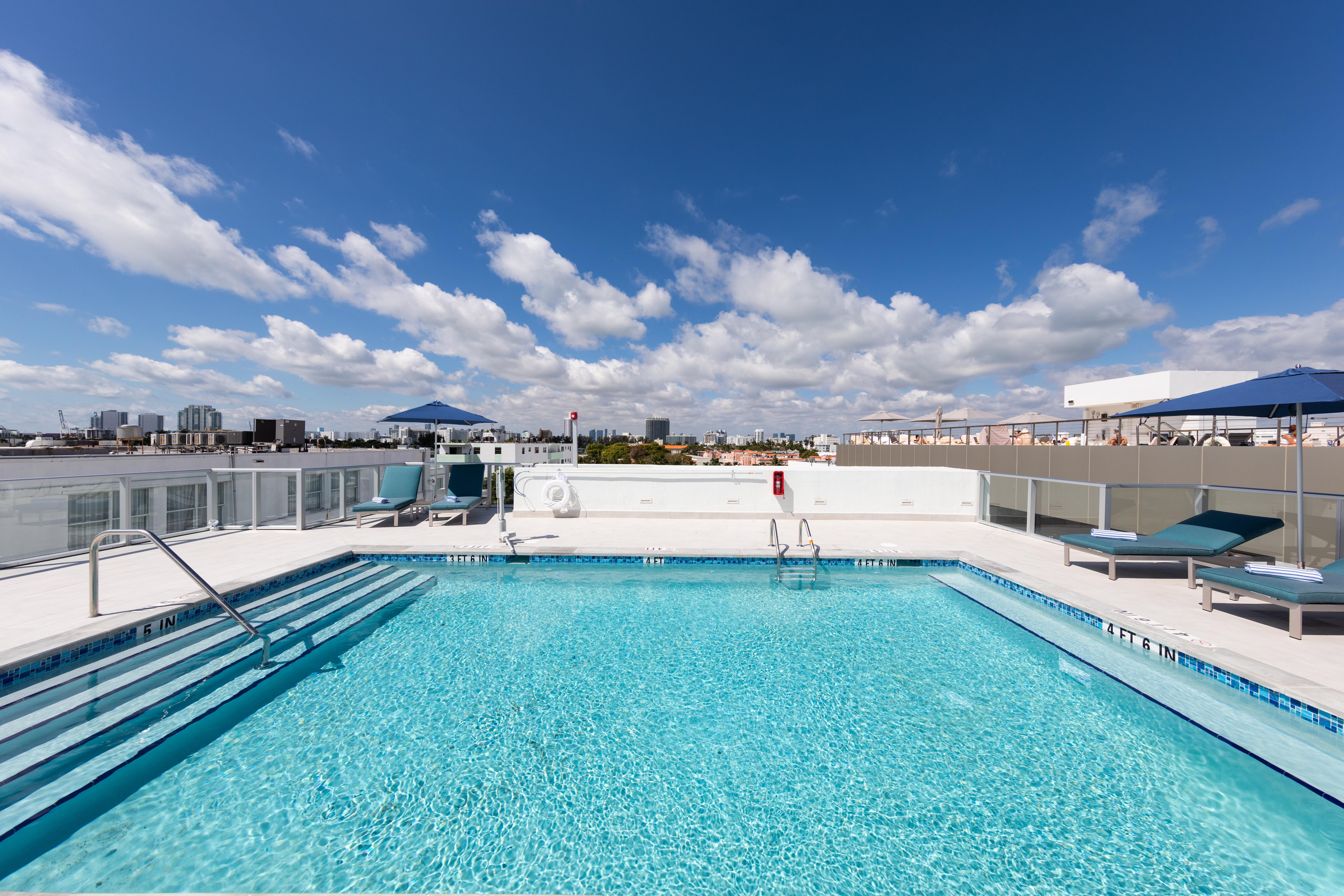 Penguin Hotel Μαϊάμι Μπιτς Εξωτερικό φωτογραφία